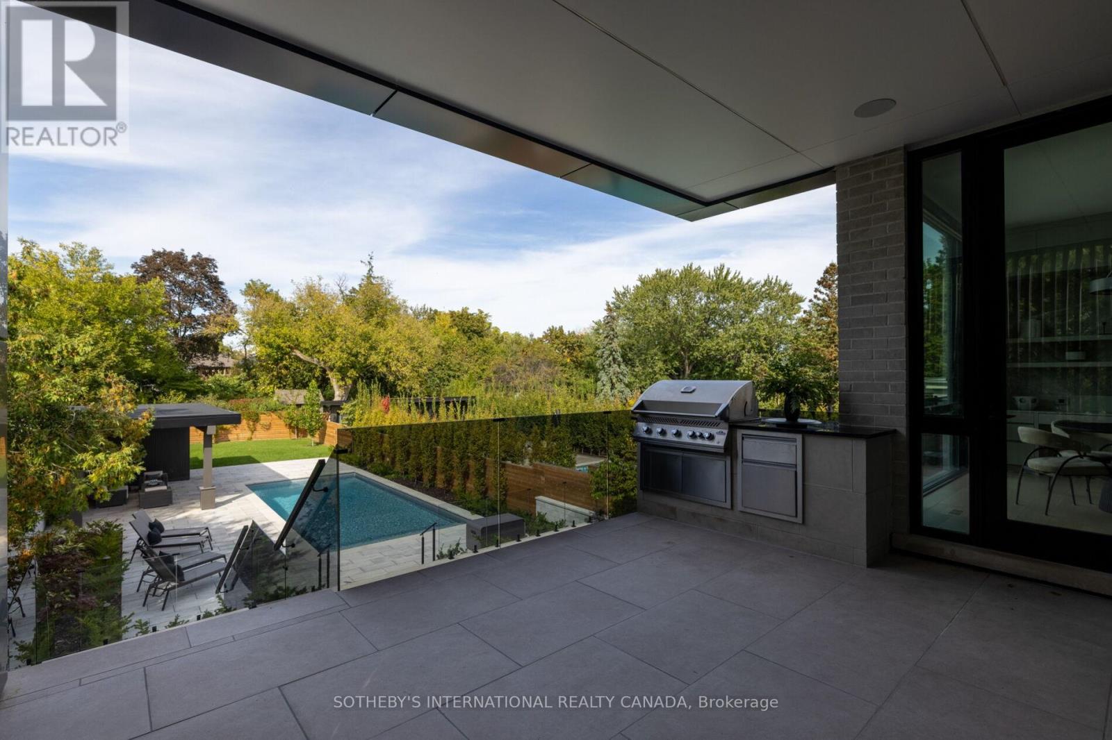 50 Bannon Avenue, Toronto (Kingsway South), Ontario  M8X 1V1 - Photo 16 - W12687346