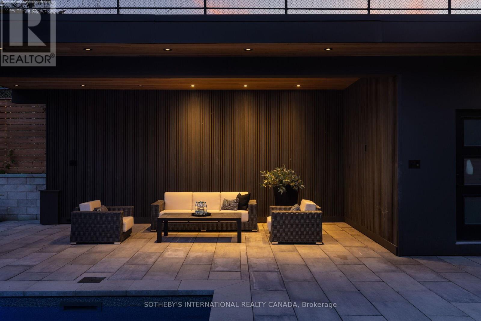 50 Bannon Avenue, Toronto (Kingsway South), Ontario  M8X 1V1 - Photo 21 - W12687346