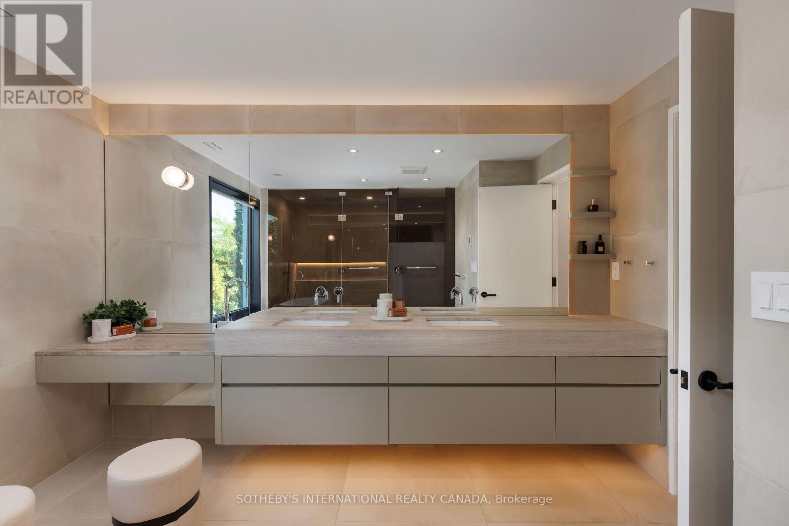 50 Bannon Avenue, Toronto (Kingsway South), Ontario  M8X 1V1 - Photo 33 - W12687346