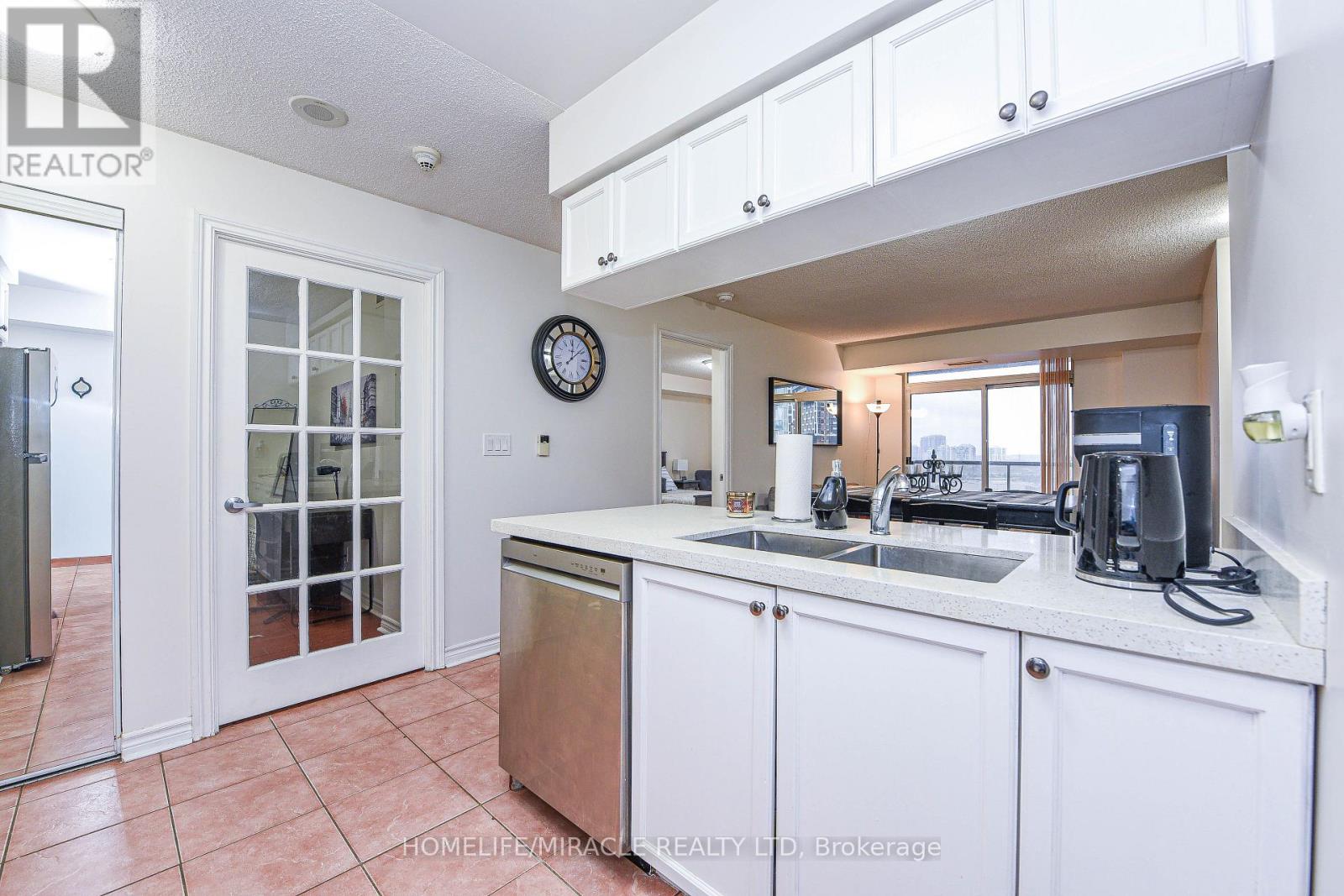 1922 - 3888 Duke Of York Boulevard, Mississauga (City Centre), Ontario  L5B 4P5 - Photo 16 - W12693796