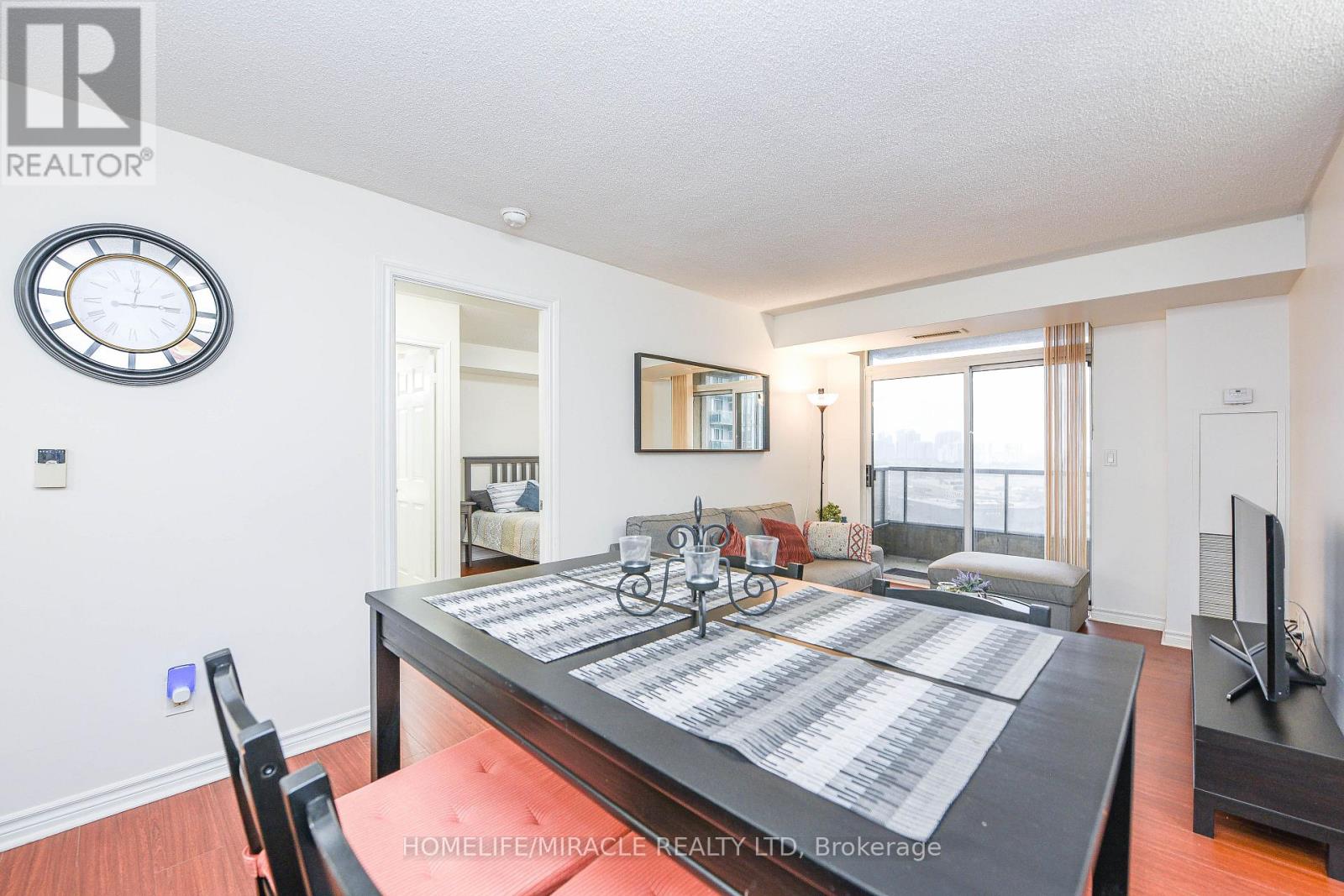 1922 - 3888 Duke Of York Boulevard, Mississauga (City Centre), Ontario  L5B 4P5 - Photo 32 - W12693796