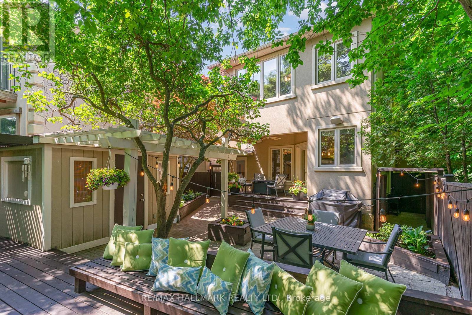 7 Tizzard Avenue, Toronto (Stonegate-Queensway), Ontario  M8Y 3Z4 - Photo 43 - W12693802