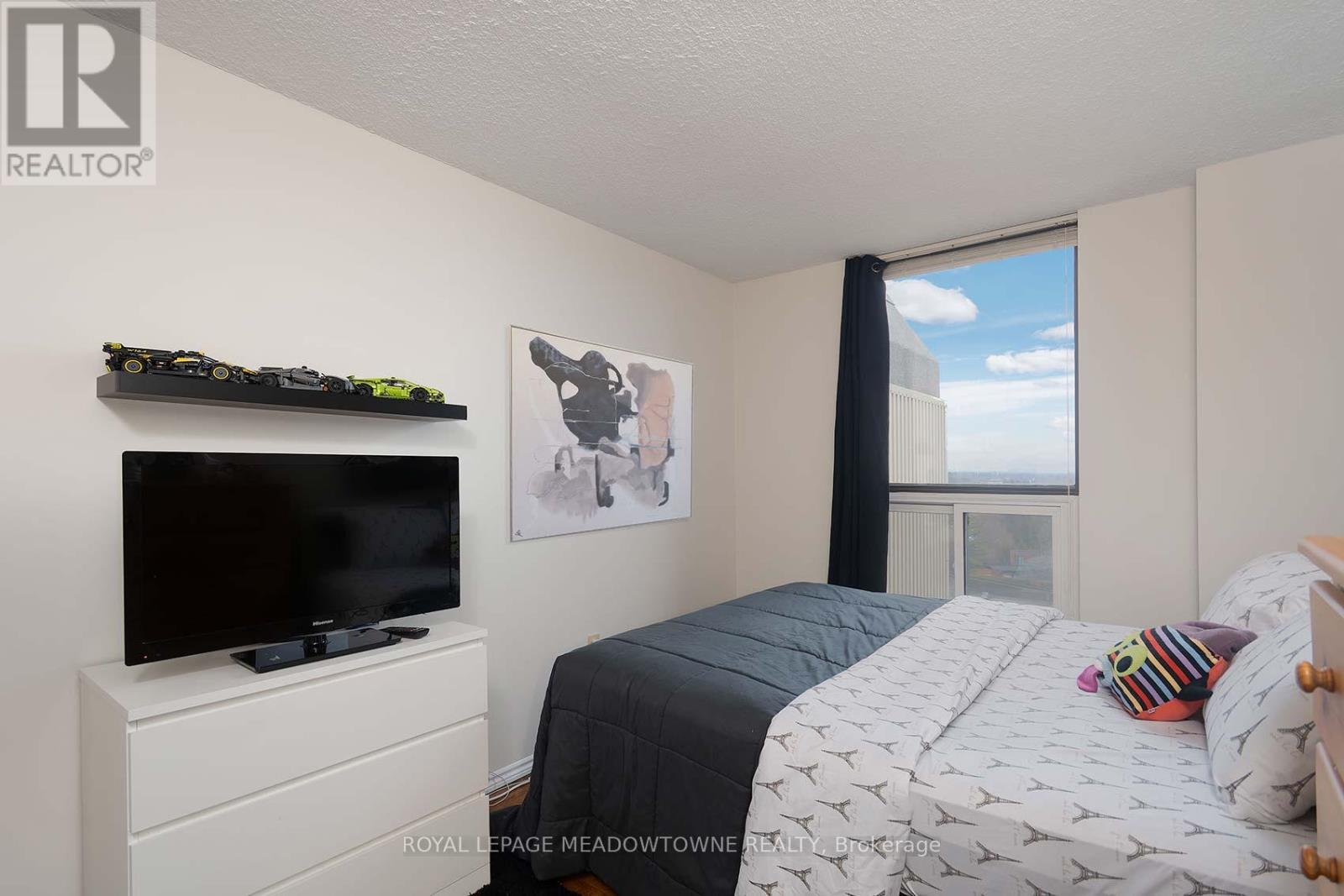 1111 - 965 Inverhouse Drive, Mississauga (Clarkson), Ontario  L5J 4B4 - Photo 19 - W12693806