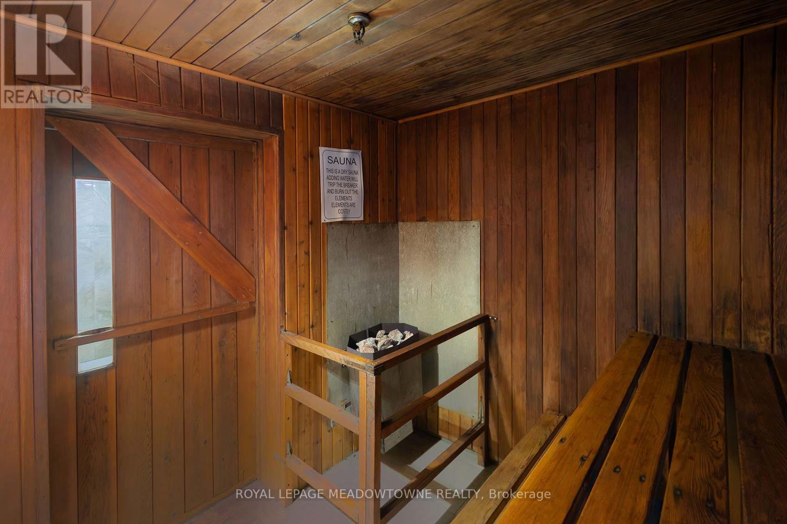 1111 - 965 Inverhouse Drive, Mississauga (Clarkson), Ontario  L5J 4B4 - Photo 27 - W12693806