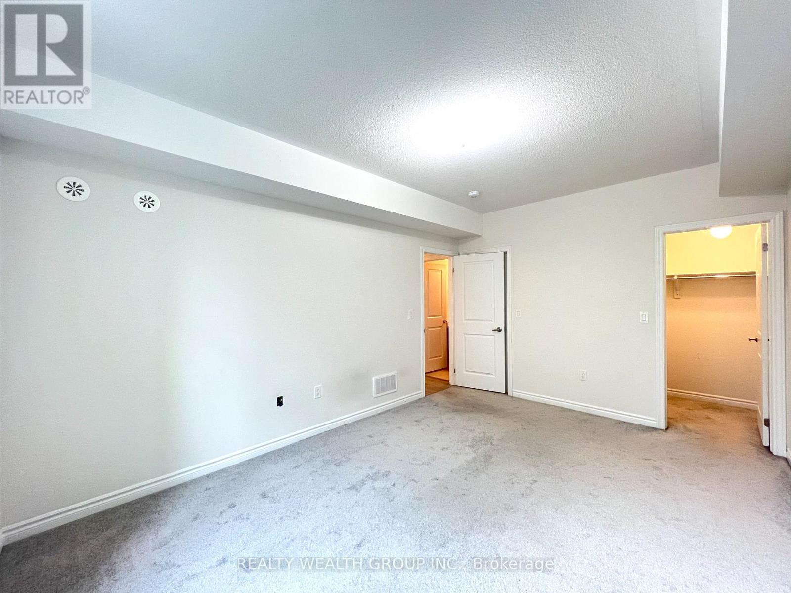 501 - 40 Halliford Place, Brampton, Ontario  L6P 4R1 - Photo 15 - W12693824