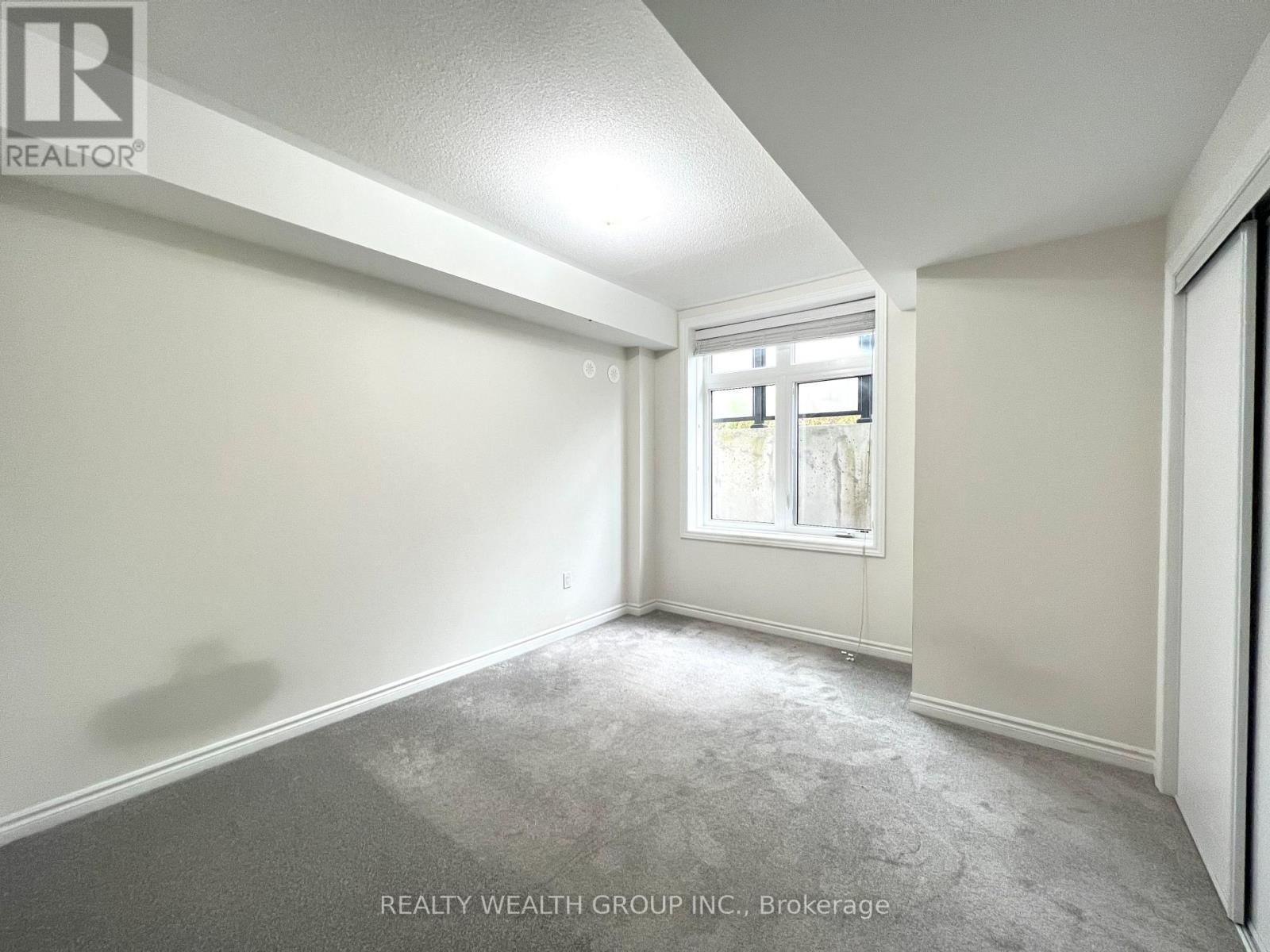 501 - 40 Halliford Place, Brampton, Ontario  L6P 4R1 - Photo 17 - W12693824