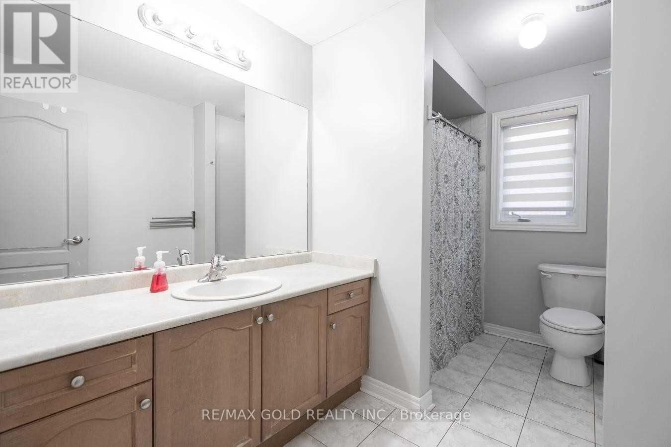 42 Dolly Varden, Brampton (Sandringham-Wellington), Ontario  L6R 3L3 - Photo 23 - W12693844