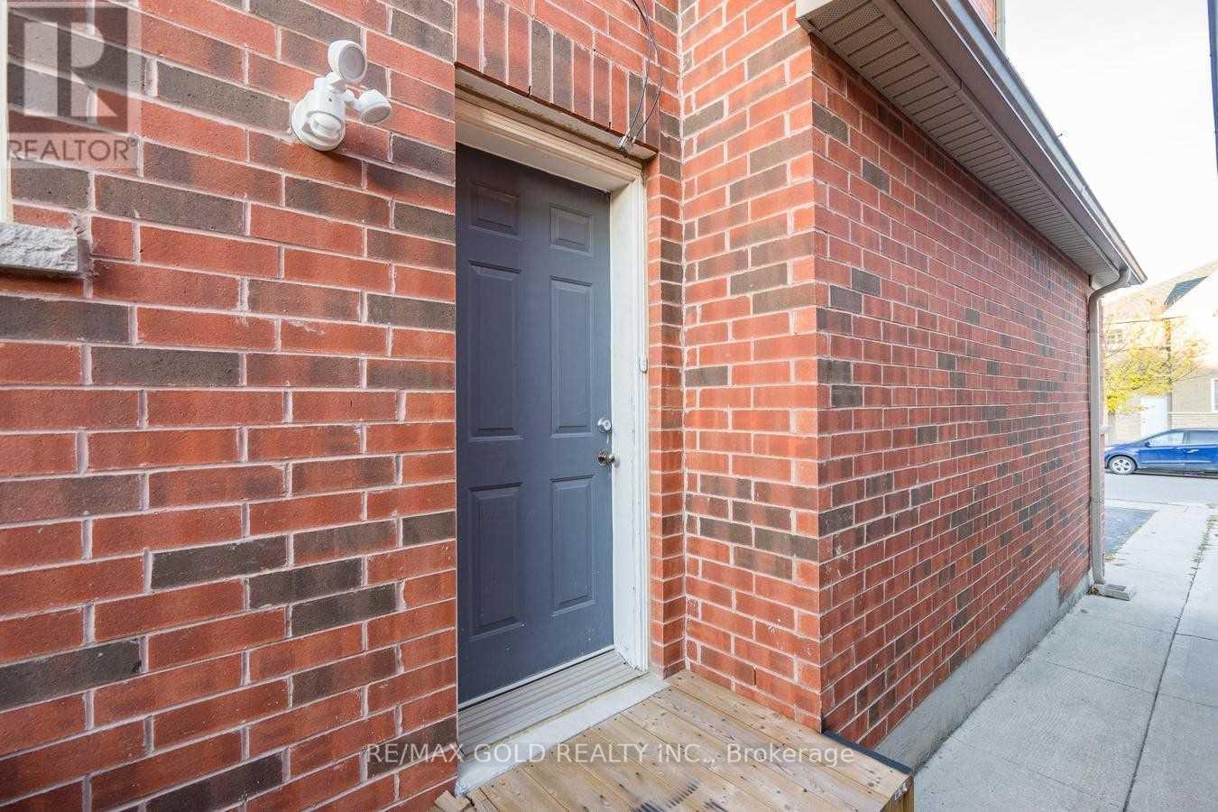 42 Dolly Varden, Brampton (Sandringham-Wellington), Ontario  L6R 3L3 - Photo 25 - W12693844