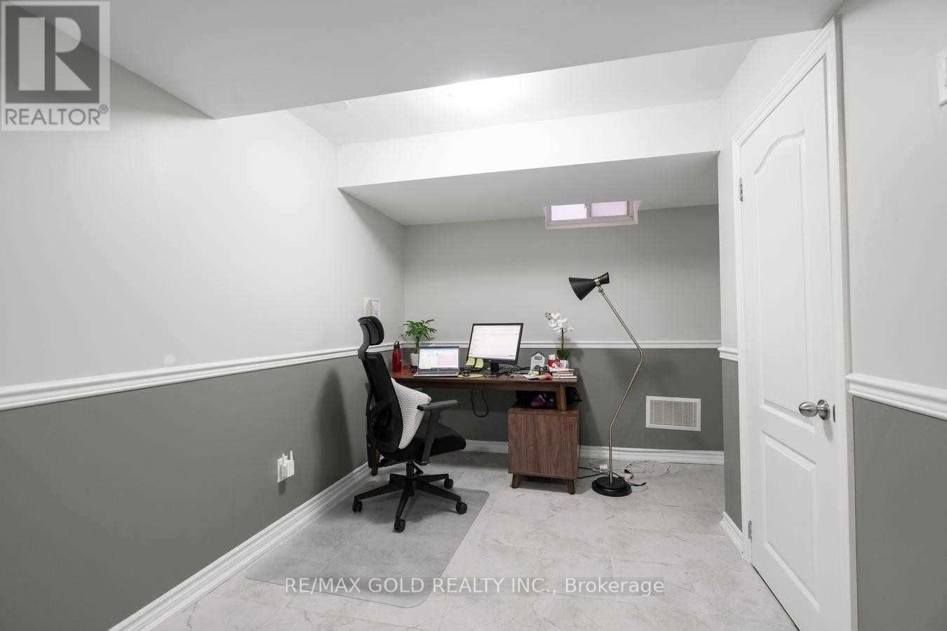 42 Dolly Varden, Brampton (Sandringham-Wellington), Ontario  L6R 3L3 - Photo 31 - W12693844