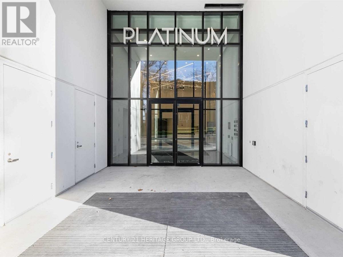 1813 - 15 Queen Street S, Hamilton, Ontario  L8P 0C6 - Photo 2 - X12693782