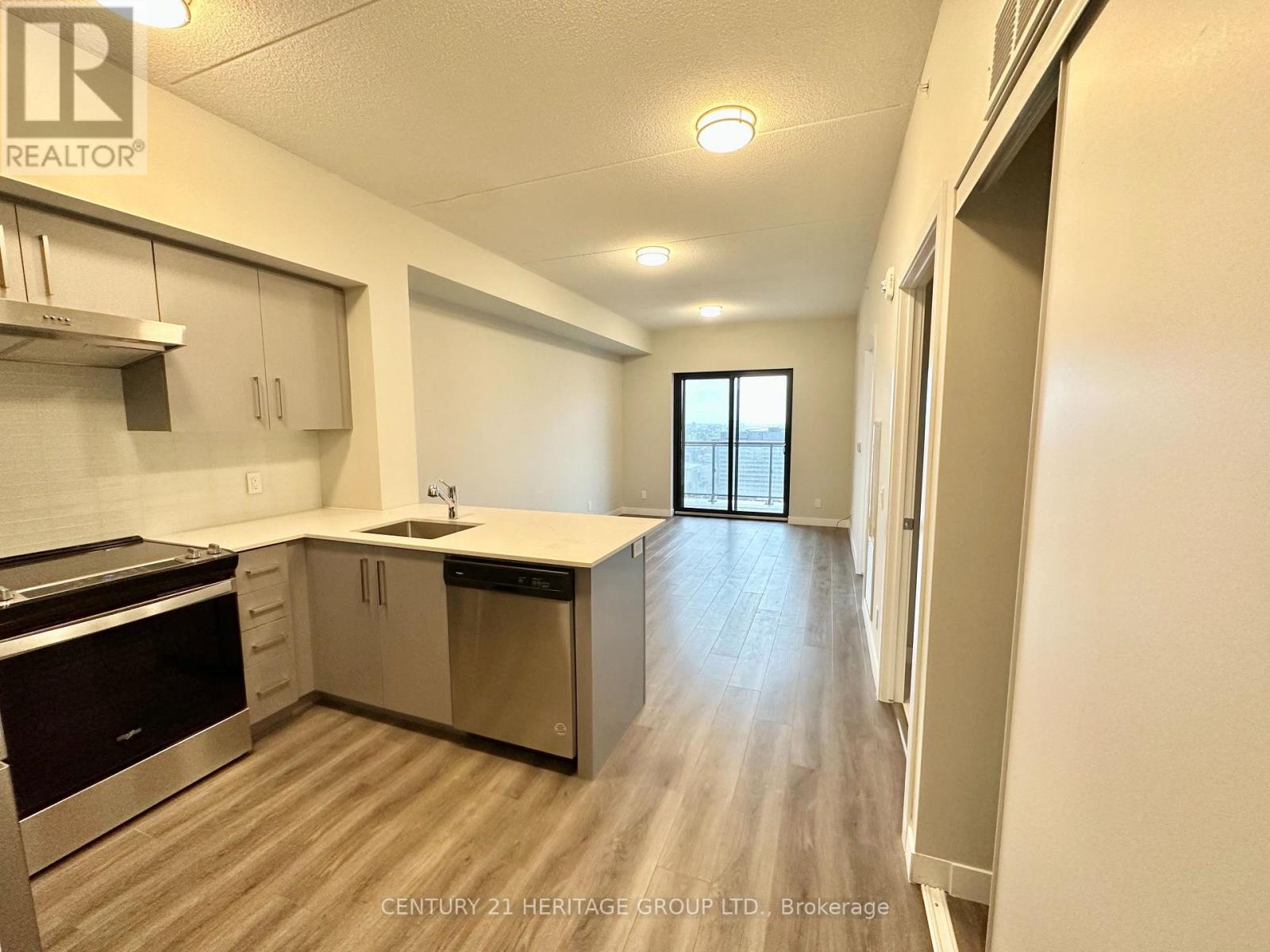 1813 - 15 Queen Street S, Hamilton, Ontario  L8P 0C6 - Photo 5 - X12693782