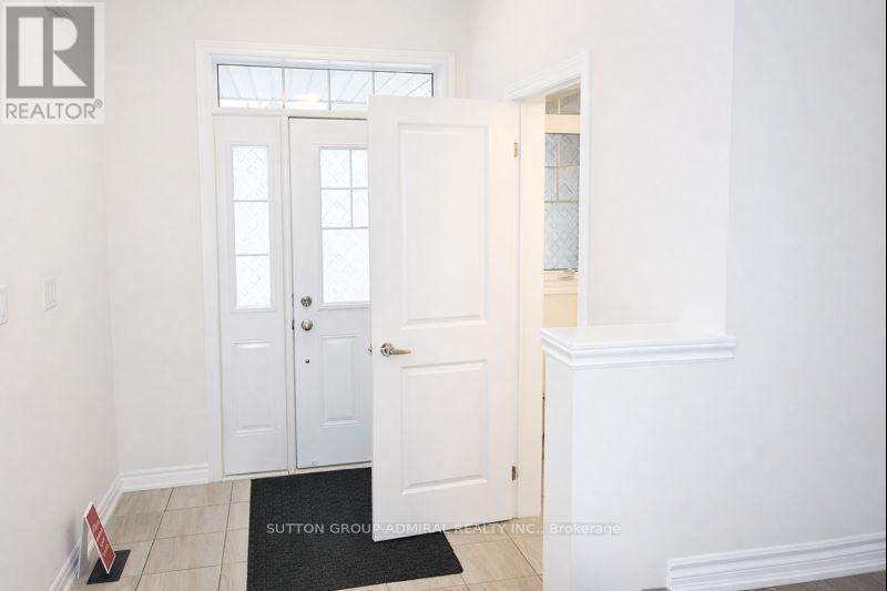 2135 Speare Court, Innisfil, Ontario  L9S 0M9 - Photo 4 - N12693702