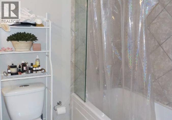 104, 2303 17a Street Sw, Calgary, Alberta  T2T 4S3 - Photo 4 - A2273401