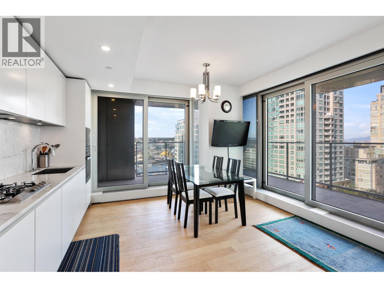 1205 1480 Howe Street, Vancouver, British Columbia  V6Z 0G5 - Photo 3 - R3078962