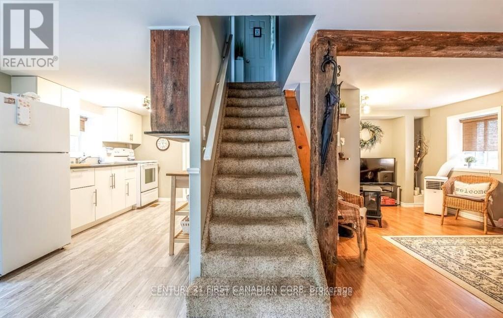 Unit B - 705 Conservation Drive, Waterloo, Ontario  N2J 3Z4 - Photo 17 - X12693862