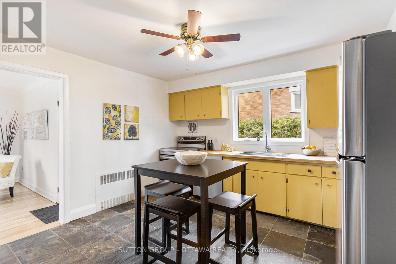 2 - 143 Granville Street, Ottawa, Ontario  K1L 6Y3 - Photo 2 - X12693868