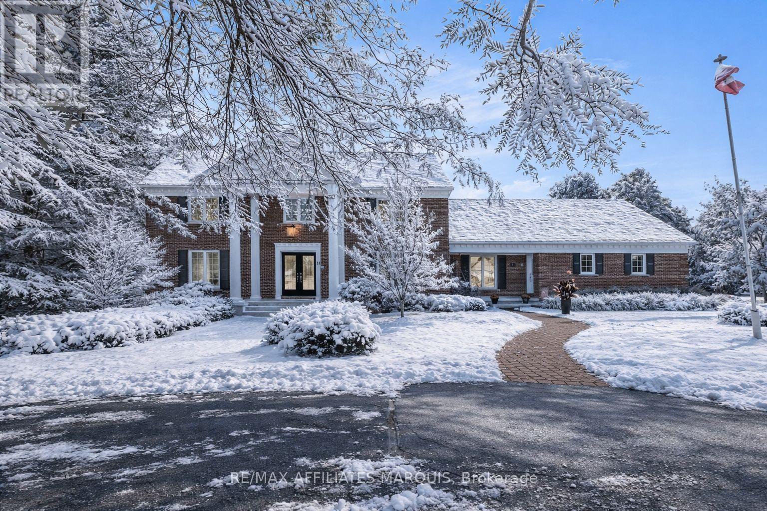 21 Cedar Lane, Rideau Lakes, Ontario  K7A 4S5 - Photo 1 - X12657916