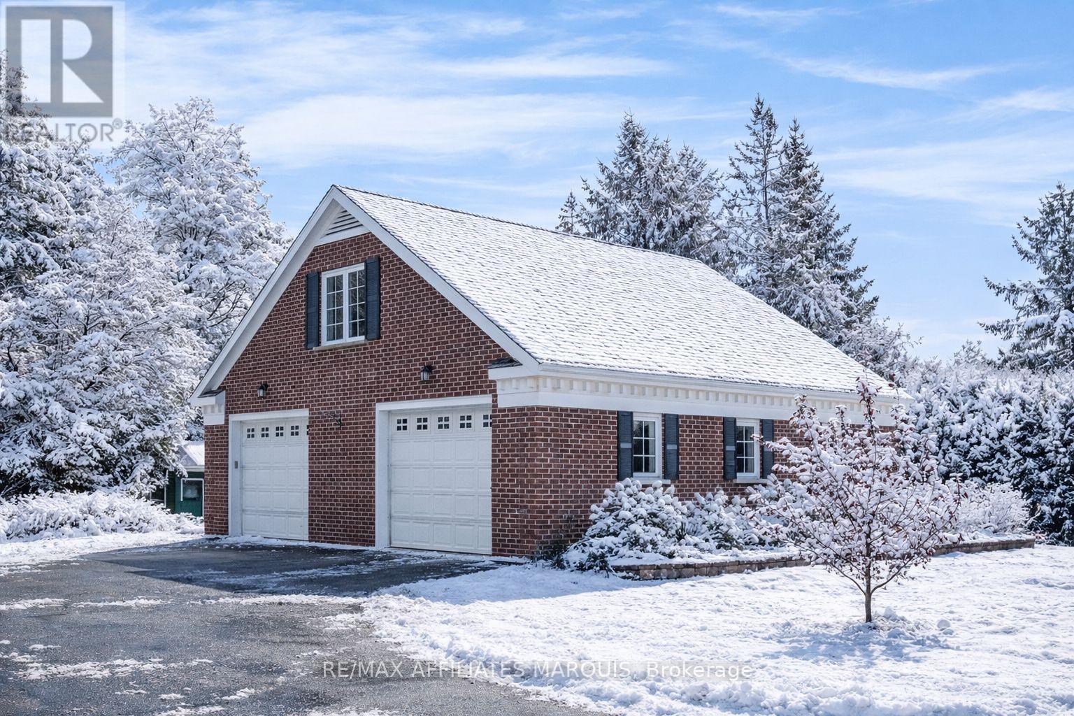 21 Cedar Lane, Rideau Lakes, Ontario  K7A 4S5 - Photo 4 - X12657916