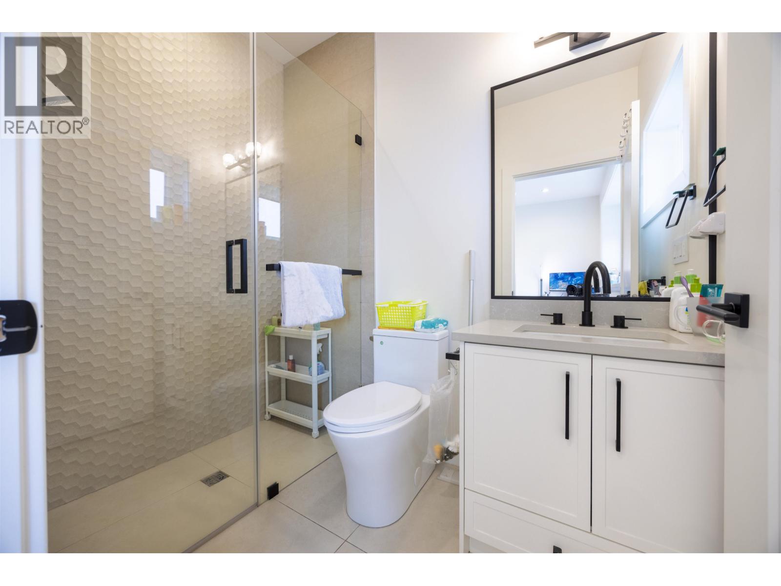 4541 Hoy Street, Vancouver, British Columbia  V5R 4N5 - Photo 6 - R3079358