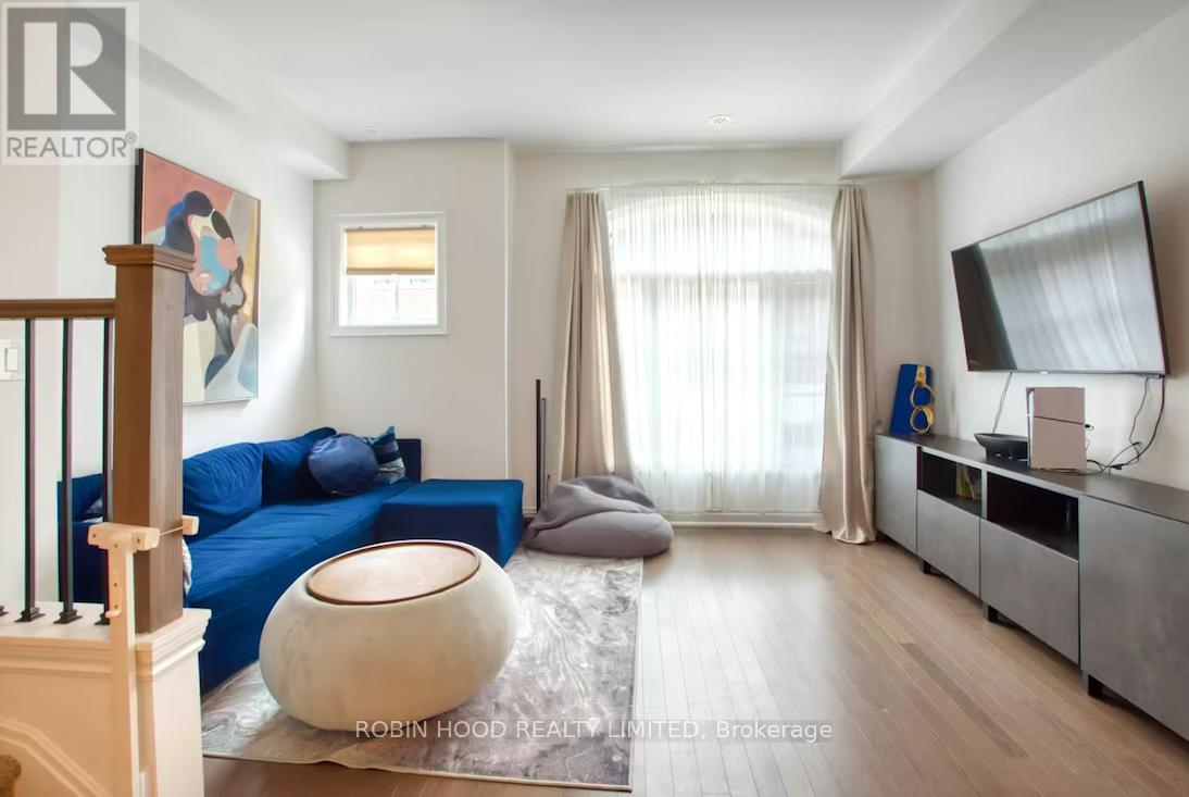 Unit 65 - 40 Lunar Crescent, Mississauga, Ontario  L5M 2R5 - Photo 2 - W12693866