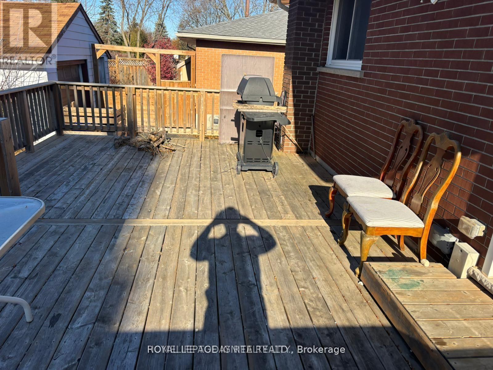 Main - 543 Glendene Crescent, Waterloo, Ontario  N2L 4P3 - Photo 21 - X12693854