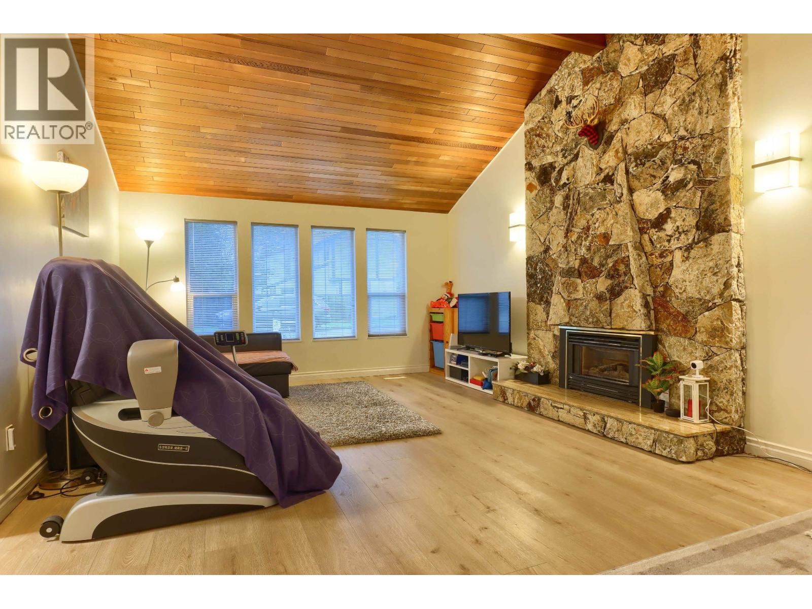 8800 Ashby Place, Richmond, British Columbia  V6Y 2Z9 - Photo 3 - R3022714