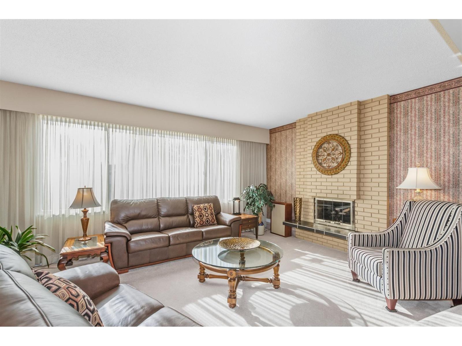 11935 82a Avenue, Delta, British Columbia  V4C 3P6 - Photo 5 - R3079368