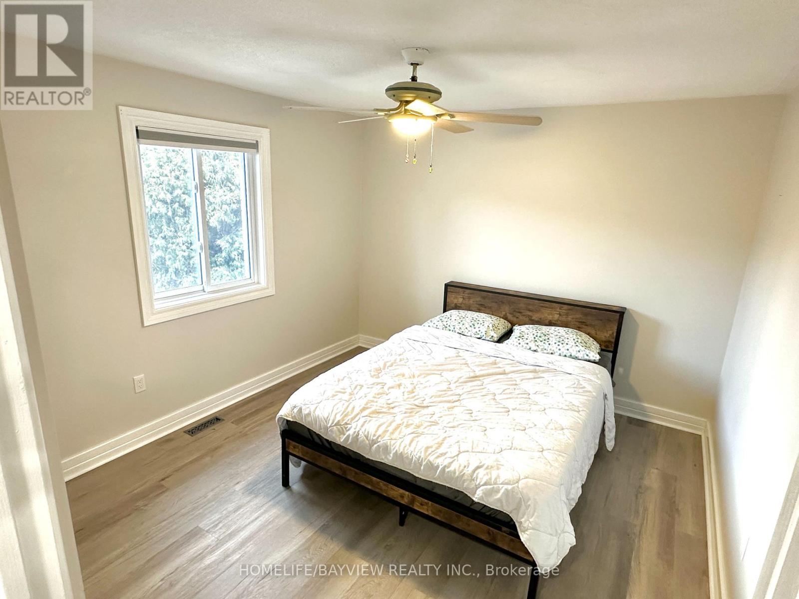 12 Roughley Street, Bradford West Gwillimbury (Bradford), Ontario  L3Z 3B2 - Photo 16 - N12693746