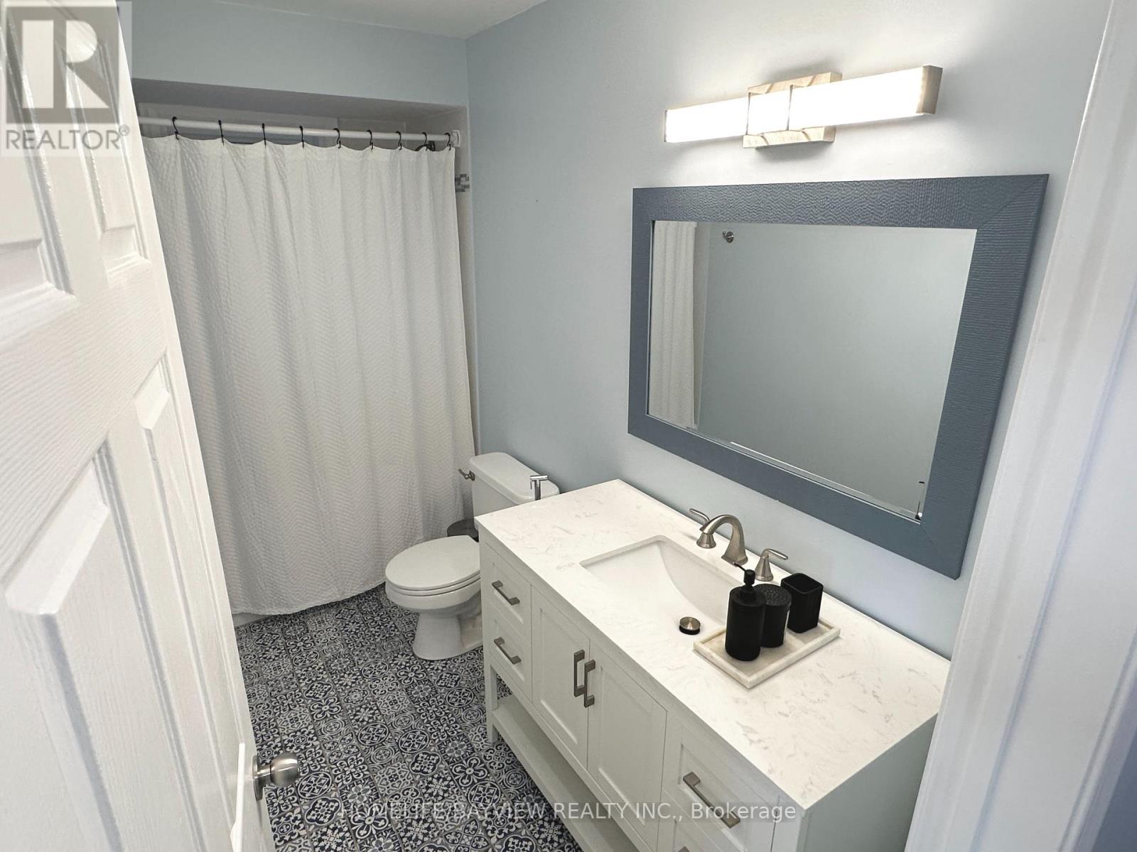 12 Roughley Street, Bradford West Gwillimbury (Bradford), Ontario  L3Z 3B2 - Photo 17 - N12693746