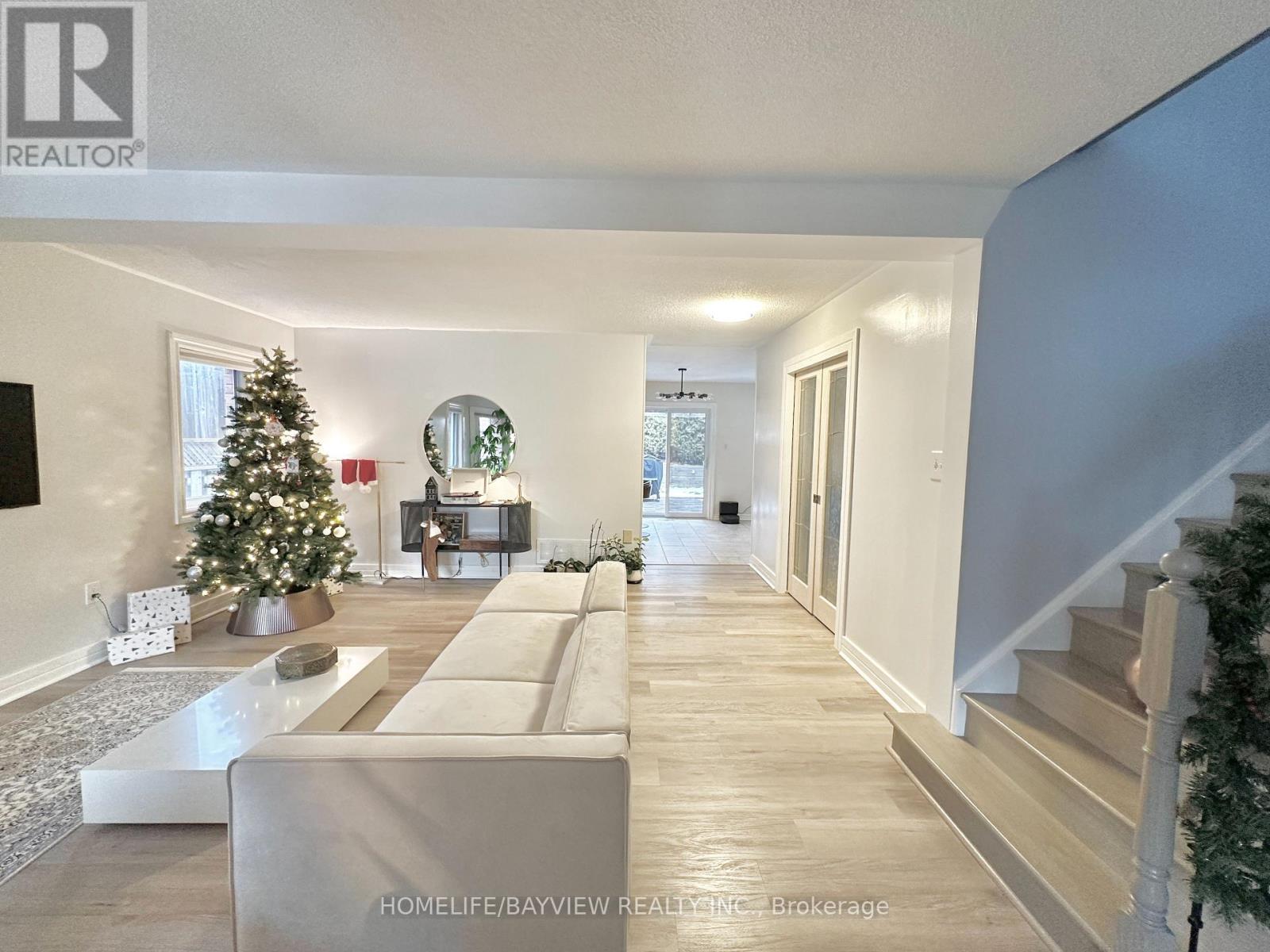 12 ROUGHLEY STREET, bradford west gwillimbury (bradford), Ontario