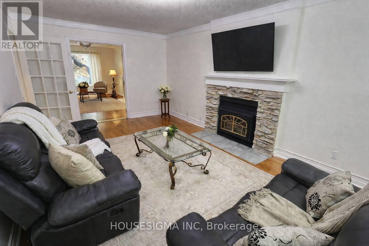 566 566 Falwyn Cres Crescent, Ottawa, Ontario  K4A 2A4 - Photo 15 - X12693652