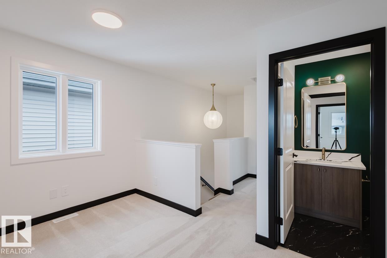 2124 Crossbill Ln Nw, Edmonton, Alberta  T6W 4V8 - Photo 16 - E4466370