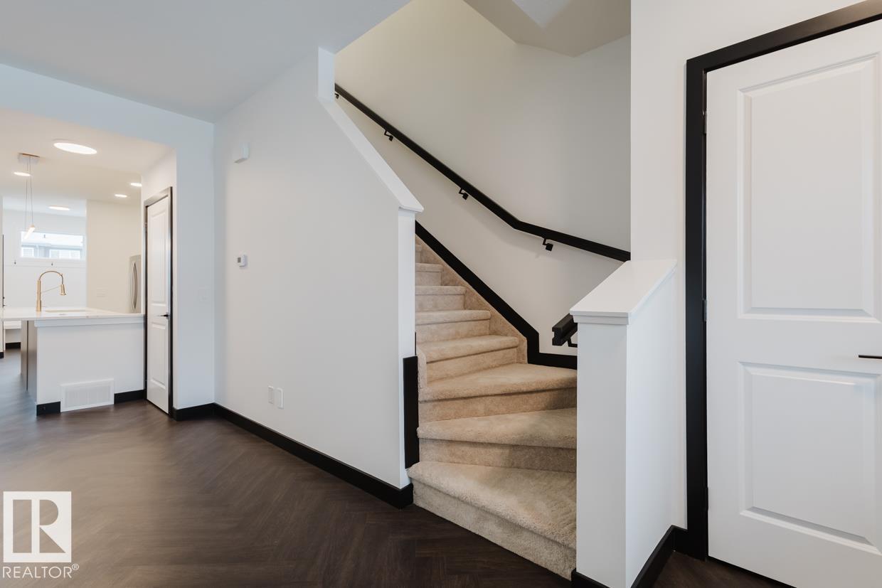 2124 Crossbill Ln Nw, Edmonton, Alberta  T6W 4V8 - Photo 29 - E4466370