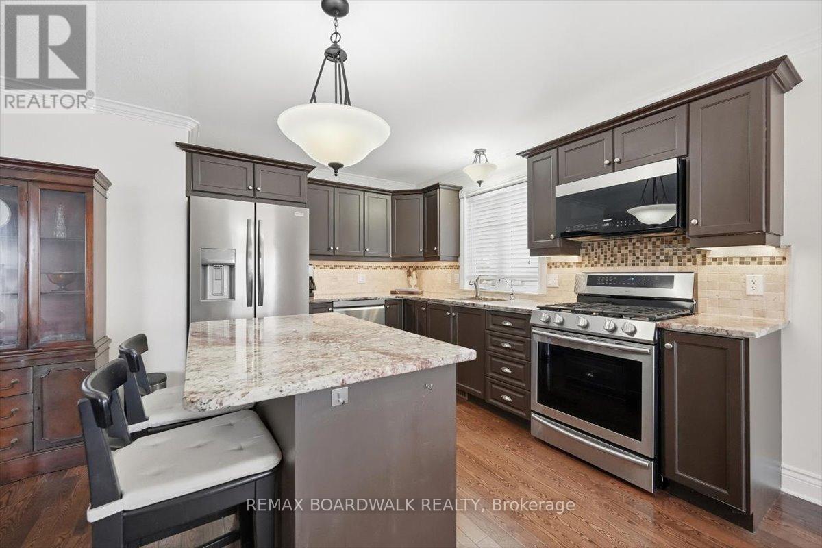 110 Templeton Court, North Grenville, Ontario  K0G 1J0 - Photo 9 - X12693874