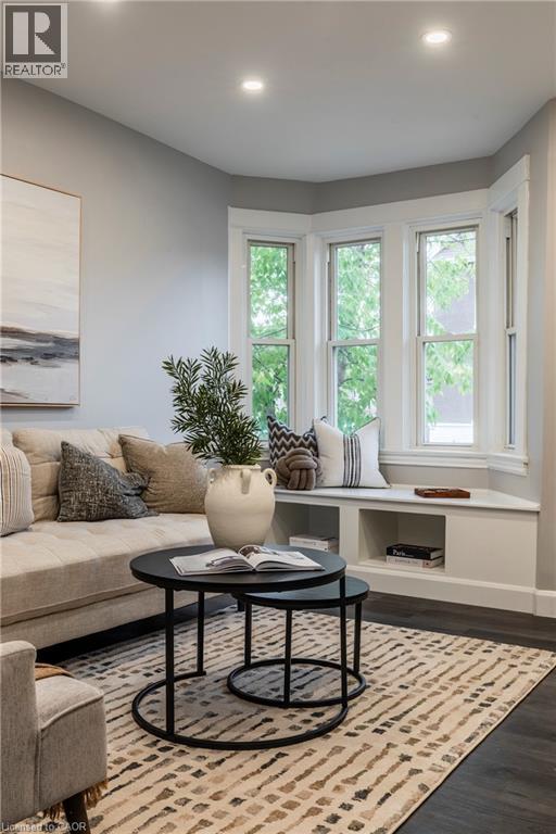 164 London Street N, Hamilton, Ontario  L8H 4B8 - Photo 6 - 40789728