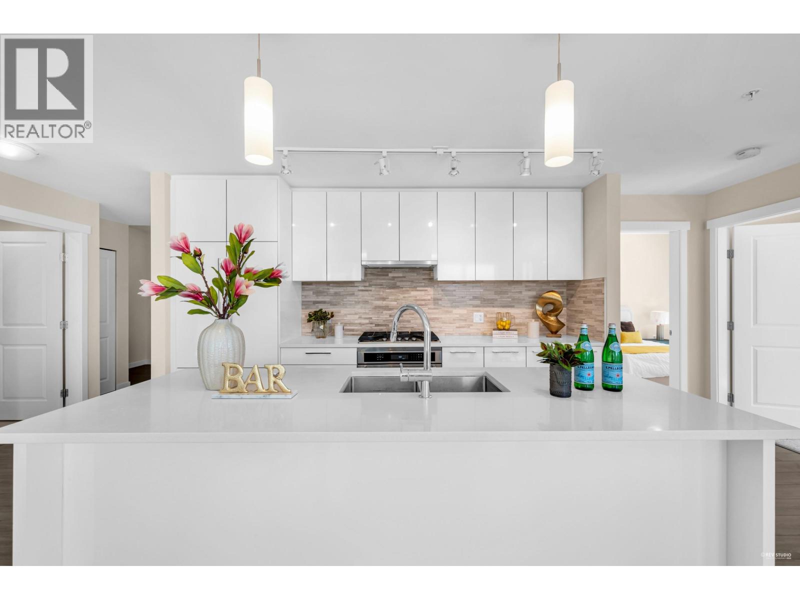 205 9551 Alexandra Road, Richmond, British Columbia  V6X 0S6 - Photo 4 - R3079287