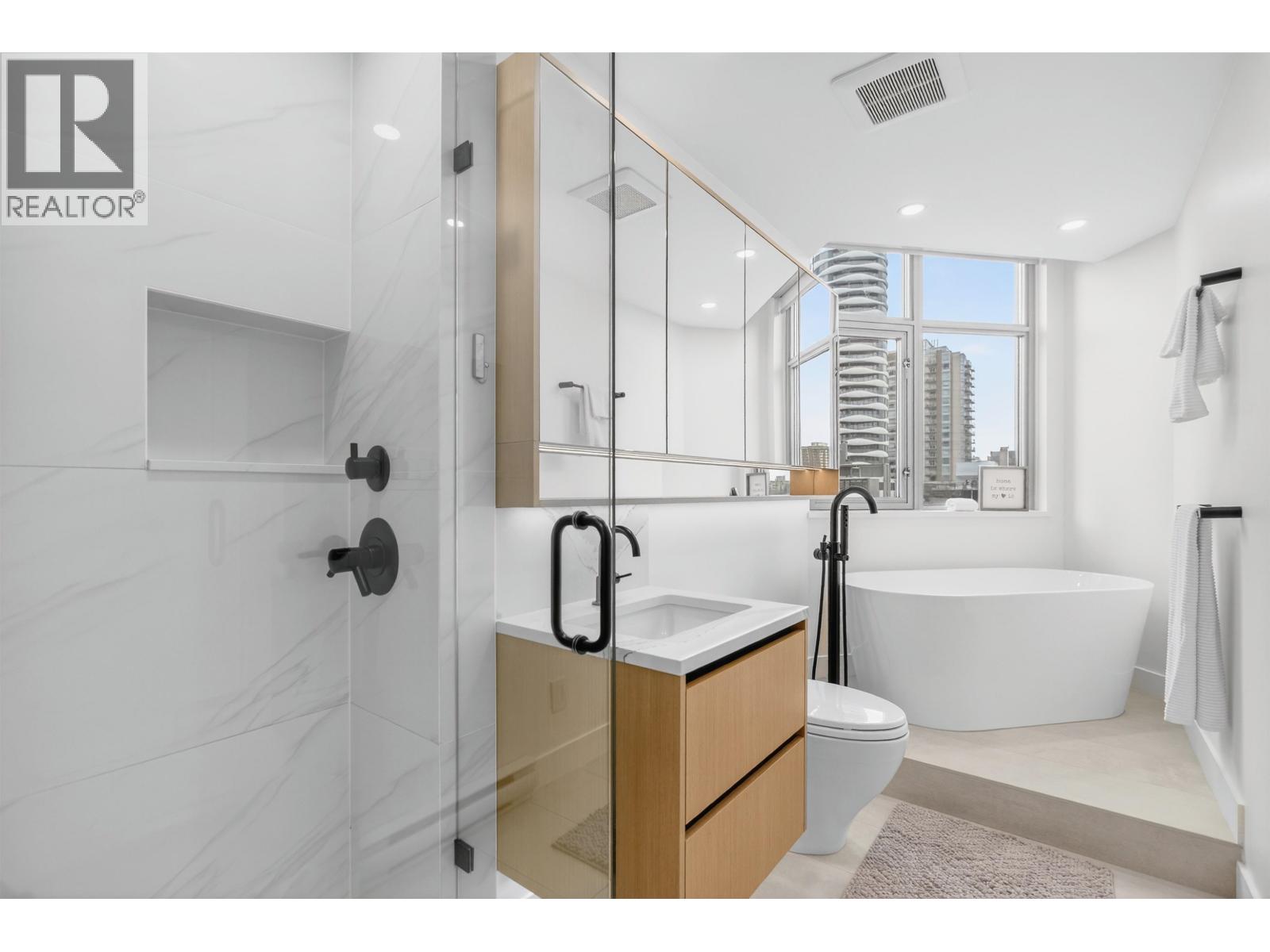 906 1050 Smithe Street, Vancouver, British Columbia  V6E 4T4 - Photo 16 - R3077869