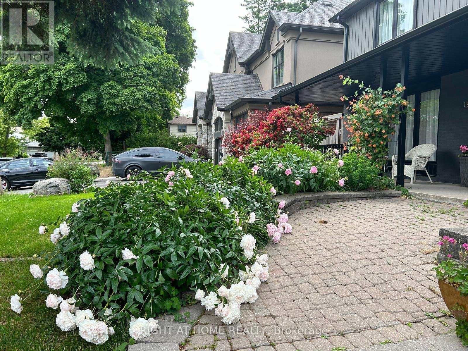 1926 Bonita Avenue, Pickering (Dunbarton), Ontario  L1V 3N2 - Photo 2 - E12693896