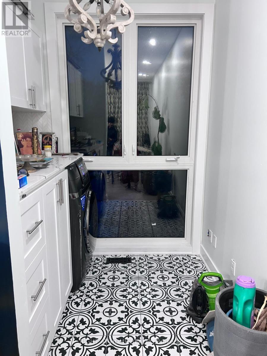 1926 Bonita Avenue, Pickering (Dunbarton), Ontario  L1V 3N2 - Photo 6 - E12693896