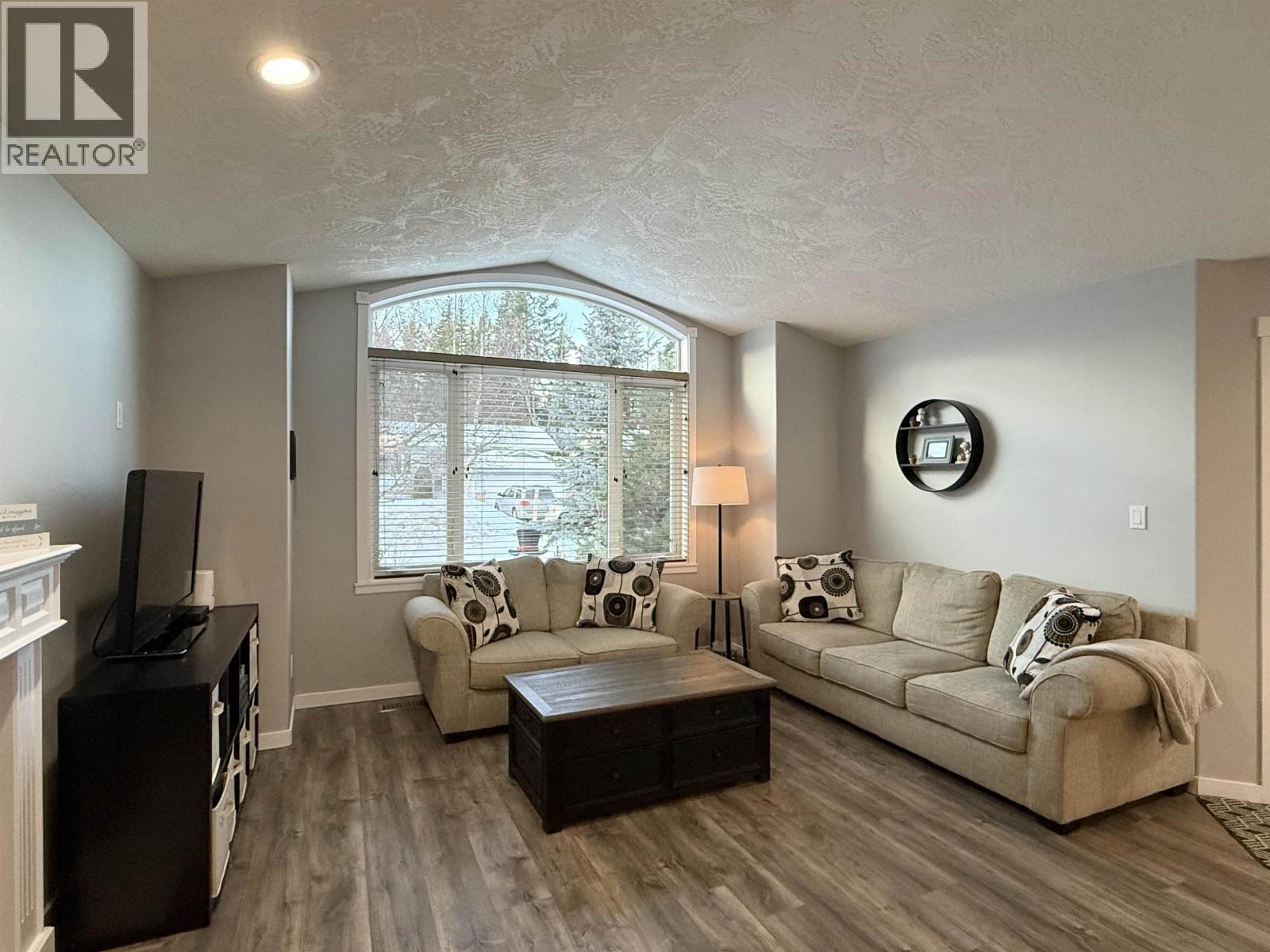 6230 Berger Crescent, Prince George, British Columbia  V2K 4S9 - Photo 4 - R3078969