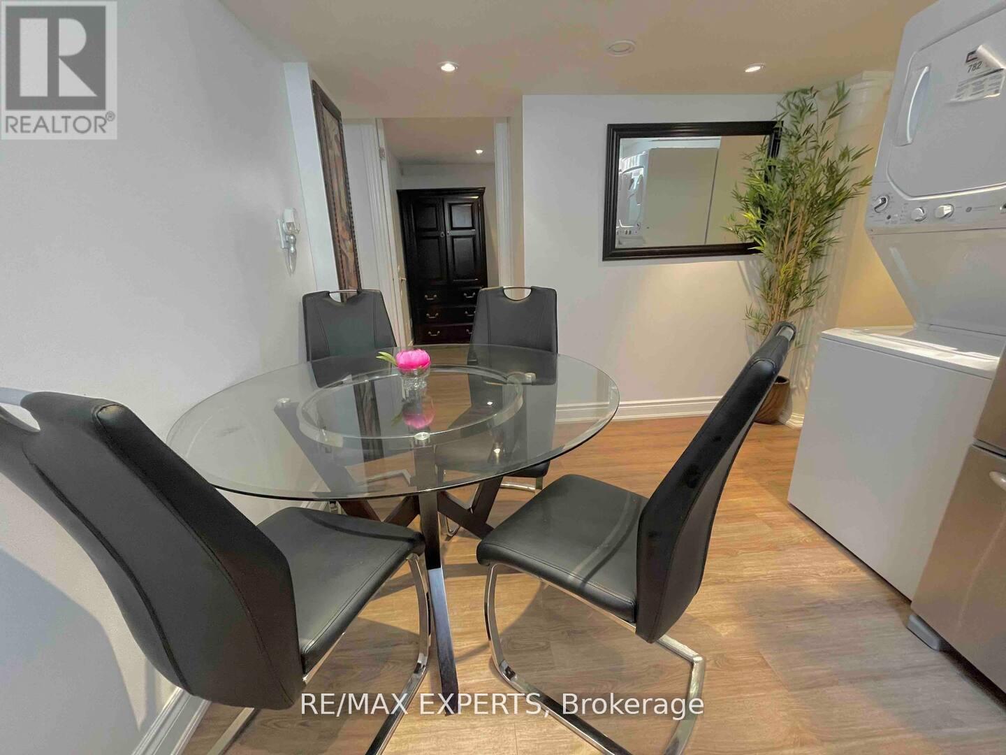 482 Malaga Road, Mississauga, Ontario  L5B 3W2 - Photo 35 - W12672466