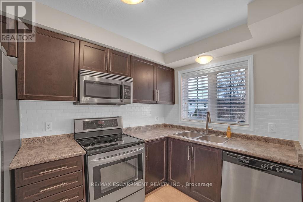 19 - 1328 Upper Sherman Avenue, Hamilton (Rushdale), Ontario  L8W 1C2 - Photo 6 - X12693882