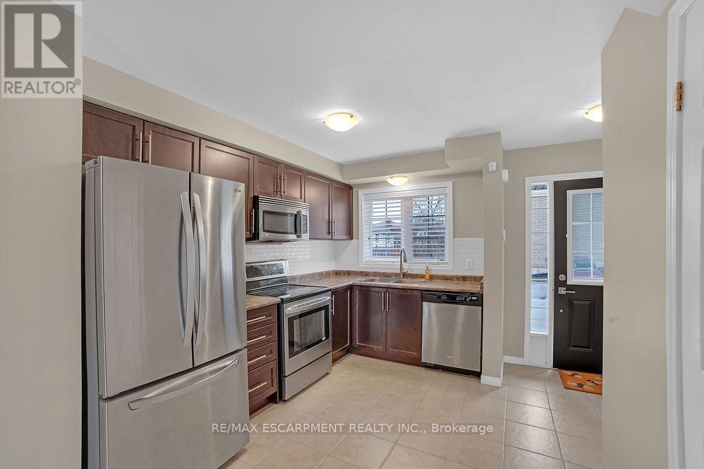 19 - 1328 Upper Sherman Avenue, Hamilton (Rushdale), Ontario  L8W 1C2 - Photo 7 - X12693882