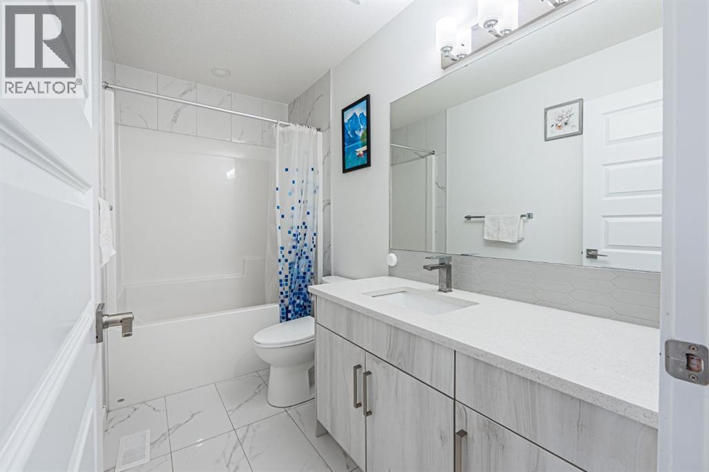 112 Midtown Close Sw, Airdrie, Alberta  T4B 5G9 - Photo 28 - A2268751