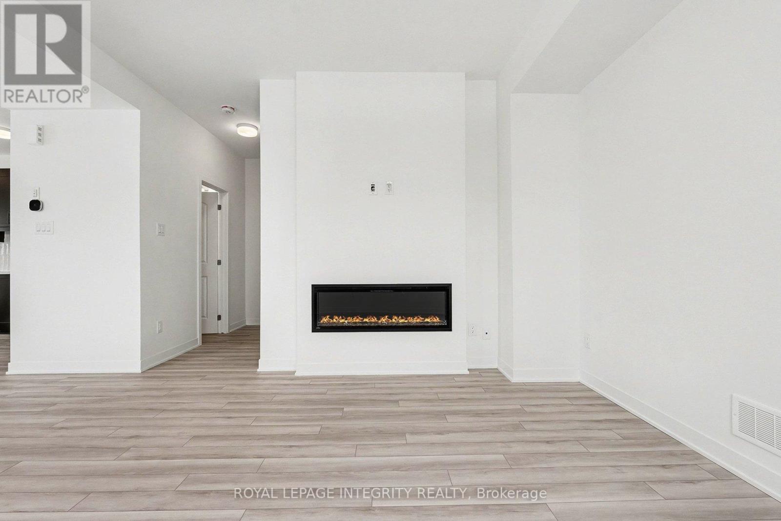 800 Demulcent Lane, Ottawa, Ontario  K2W 0N9 - Photo 4 - X12693902