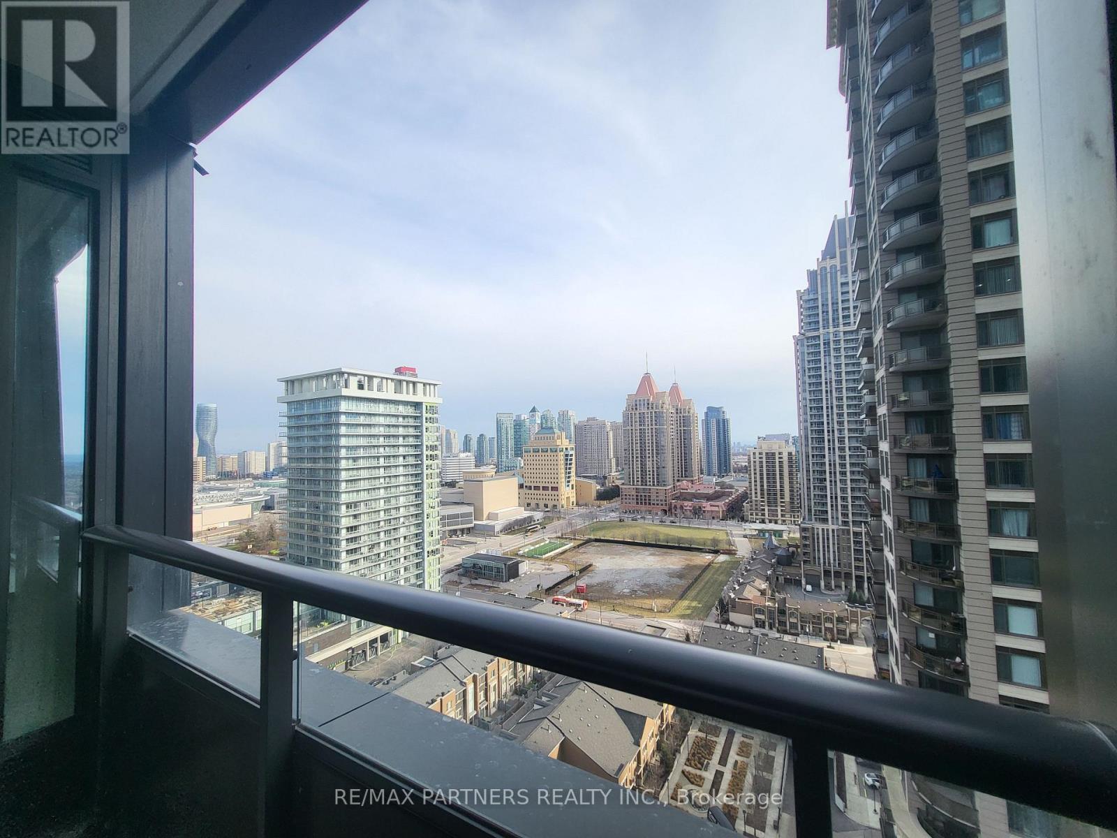 1704 - 395 Square One Drive, Mississauga, Ontario  L5B 0P6 - Photo 24 - W12677448