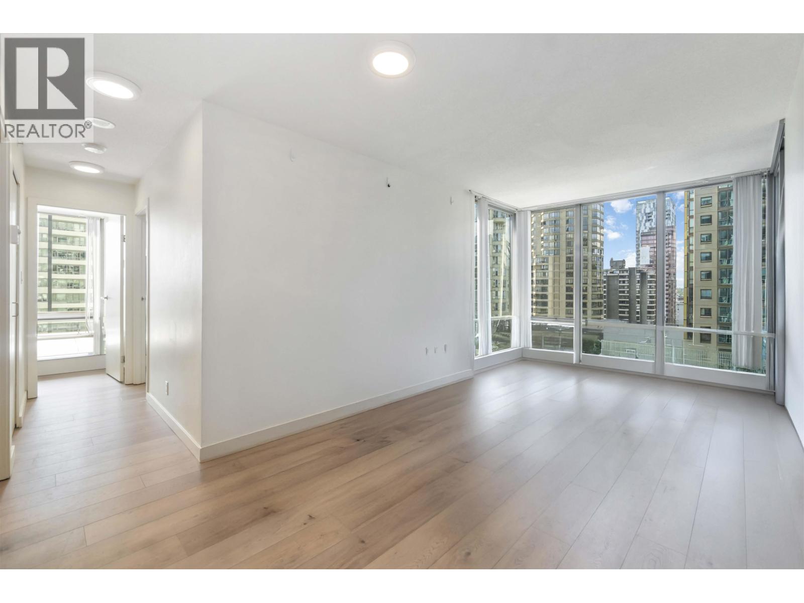 1408 1288 W Georgia Street, Vancouver, British Columbia  V6E 4R3 - Photo 7 - R3079376