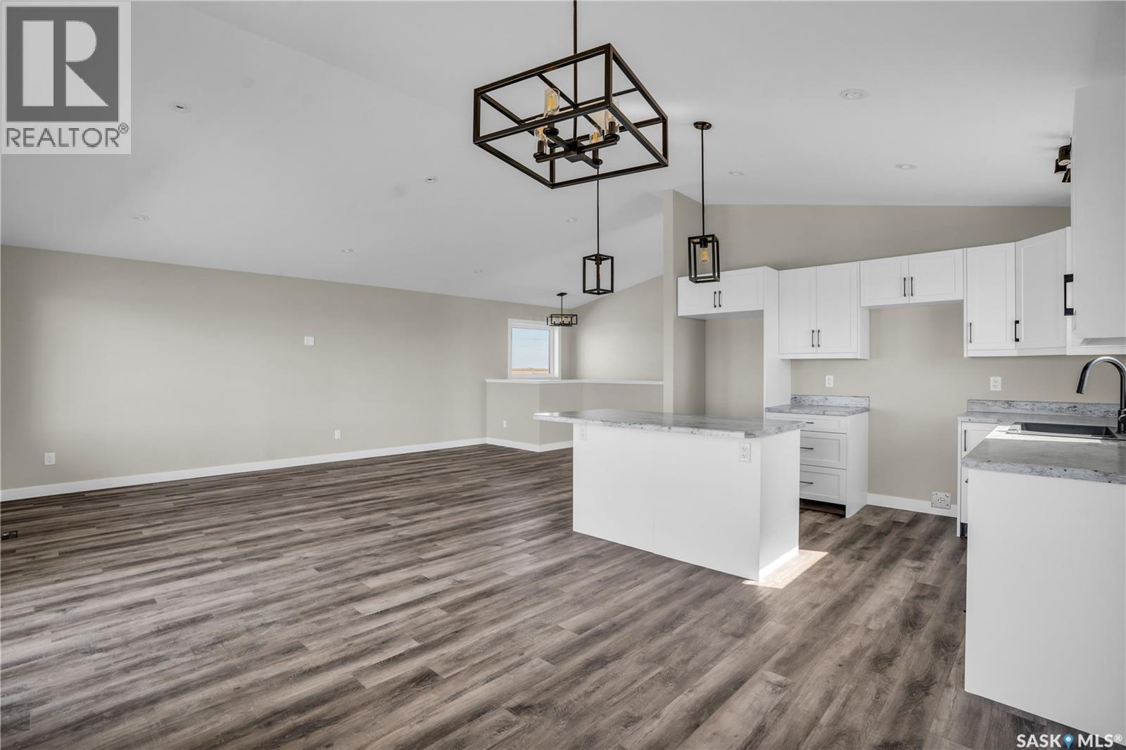 78 Sunset Acres Road, Last Mountain Lake East Side, Saskatchewan  S0G 0Z0 - Photo 16 - SK025973