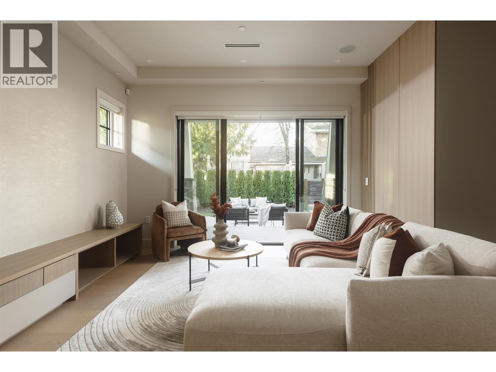 2136 E 10th Avenue, Vancouver, British Columbia  V5N 1Y1 - Photo 8 - R3079336