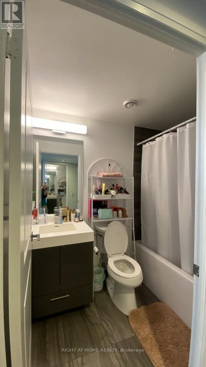 3207 - 251 Jarvis Street, Toronto, Ontario  M5B 0C3 - Photo 10 - C12693916